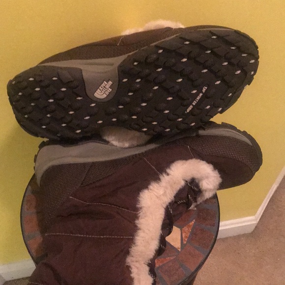 EUC North Face boots - Picture 3 of 3